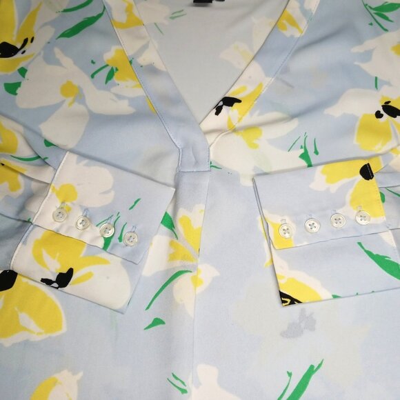 Ann Taylor Petite Small PS Floral Print Light Blue Yellow Top Blouse Floral - Picture 8 of 11